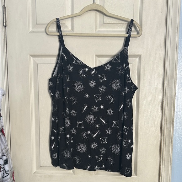 torrid Tops - NWOT Torrid Super Soft celestial print cami tank size 4X